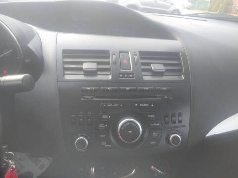 2012 Mazda MAZDA3 i Touring