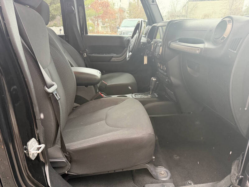 2016 Jeep Wrangler Unlimited Sport