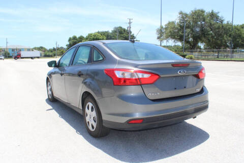2013 Ford Focus S
