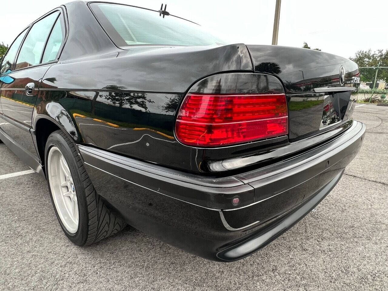 2000 BMW 7 Series  - $13,900