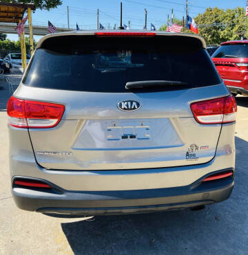 2016 Kia Sorento LX