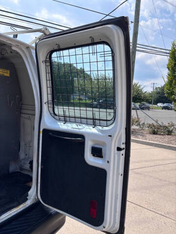 2010 Ford E-Series E-250