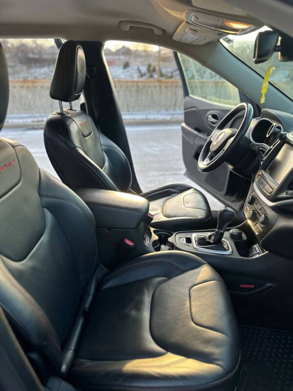 2015 Jeep Cherokee Trailhawk