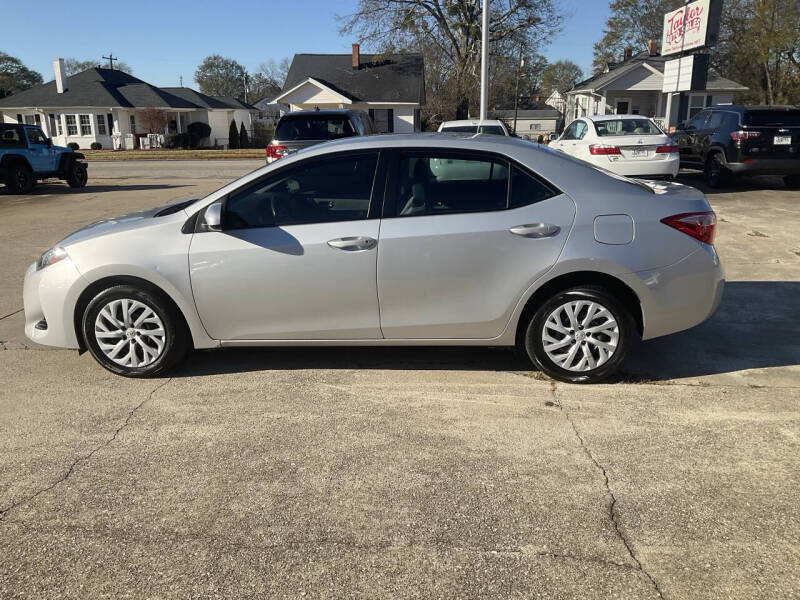 2018 Toyota Corolla LE