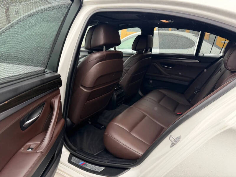 2014 BMW 5 Series 550i