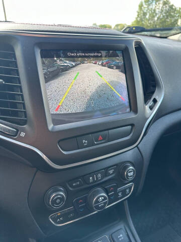 2020 Jeep Cherokee Trailhawk