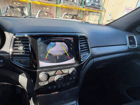 2020 Jeep Grand Cherokee Laredo E