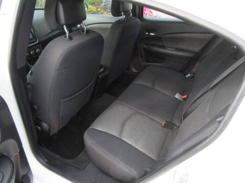 2014 Dodge Avenger SE