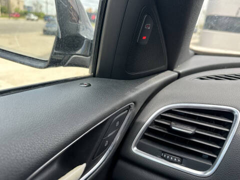 2015 Audi Q3 2.0T quattro Prestige