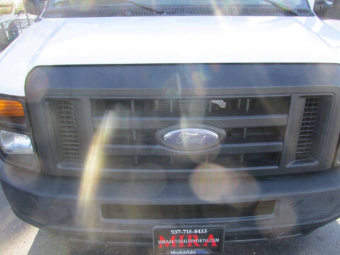 2014 Ford E-Series E-350 SD