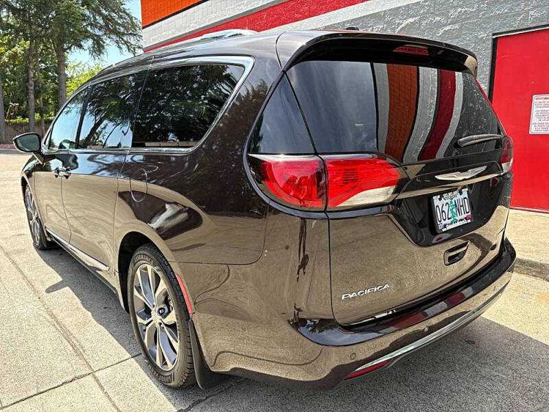 2017 Chrysler Pacifica Limited