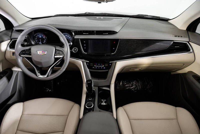 2020 Cadillac XT6 Premium Luxury