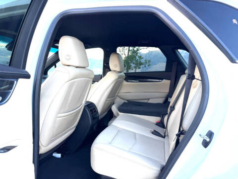 2017 Cadillac XT5