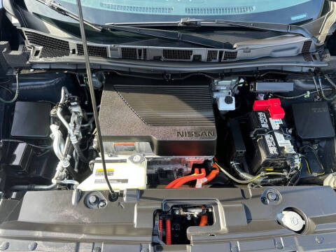 2022 Nissan LEAF SV PLUS