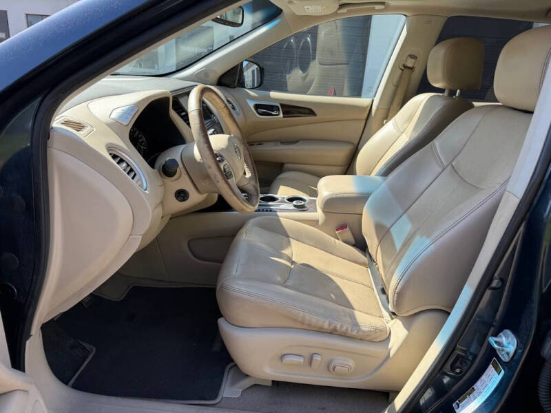 2015 Nissan Pathfinder