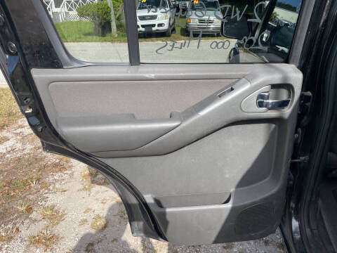 2012 Nissan Pathfinder S