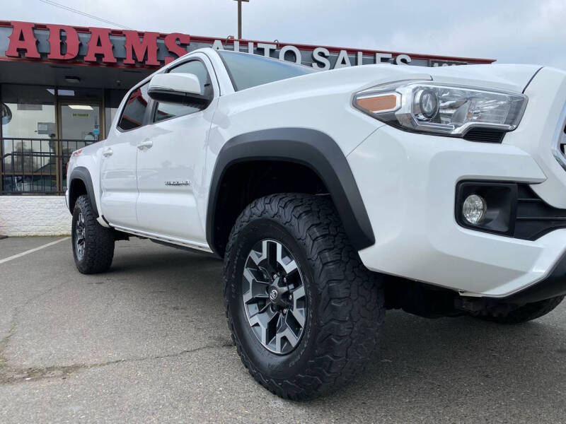 2017 Toyota Tacoma TRD Off Road photo 26