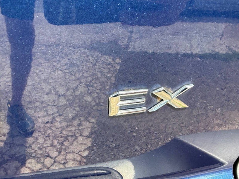2005 Kia Sedona EX