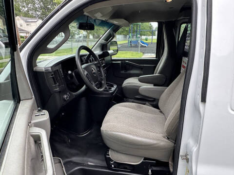 2018 GMC Savana 2500