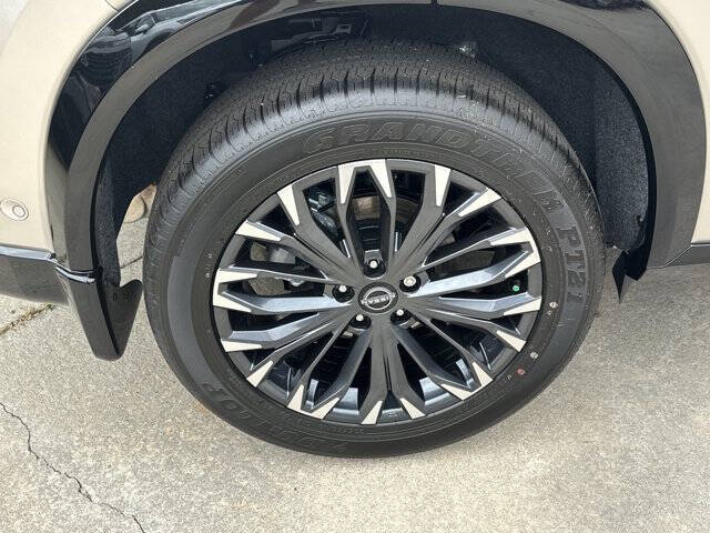 2026 Nissan Rogue Platinum - Photo 18