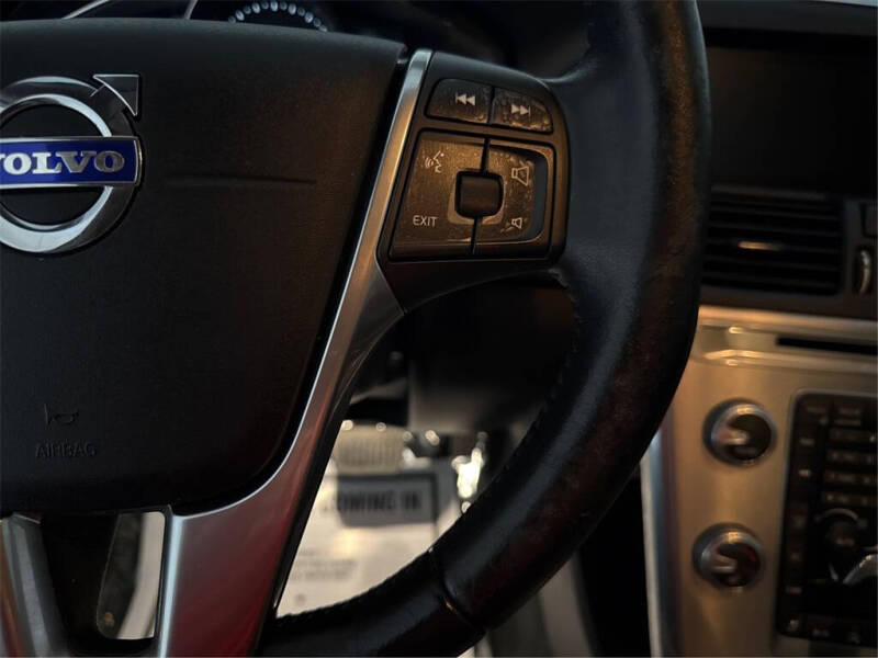 2017 Volvo XC60 T6 Dynamic