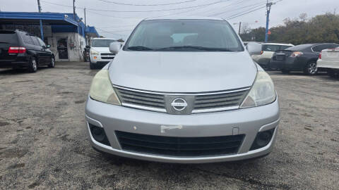 2009 Nissan Versa 1.8 SL