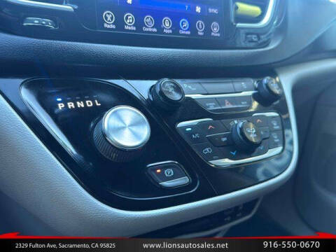 2017 Chrysler Pacifica Touring Plus