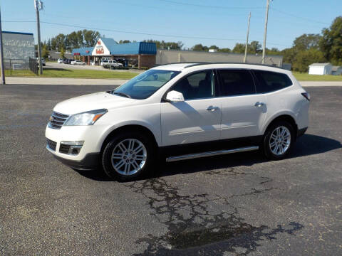 2014 Chevrolet Traverse for sale at Young's Motor Company Inc. in Benson NC