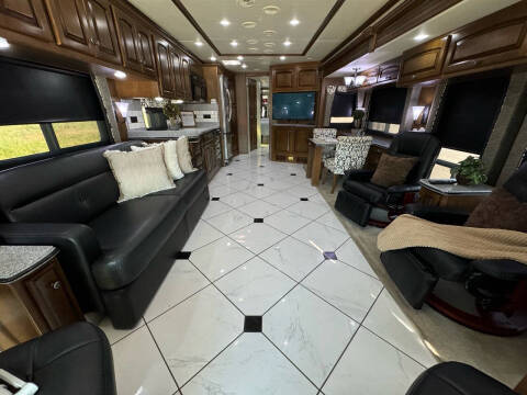 2012 Newmar Dutchstar 4354 ,  450hp, King Bed