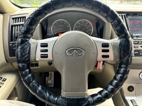 2004 Infiniti FX35