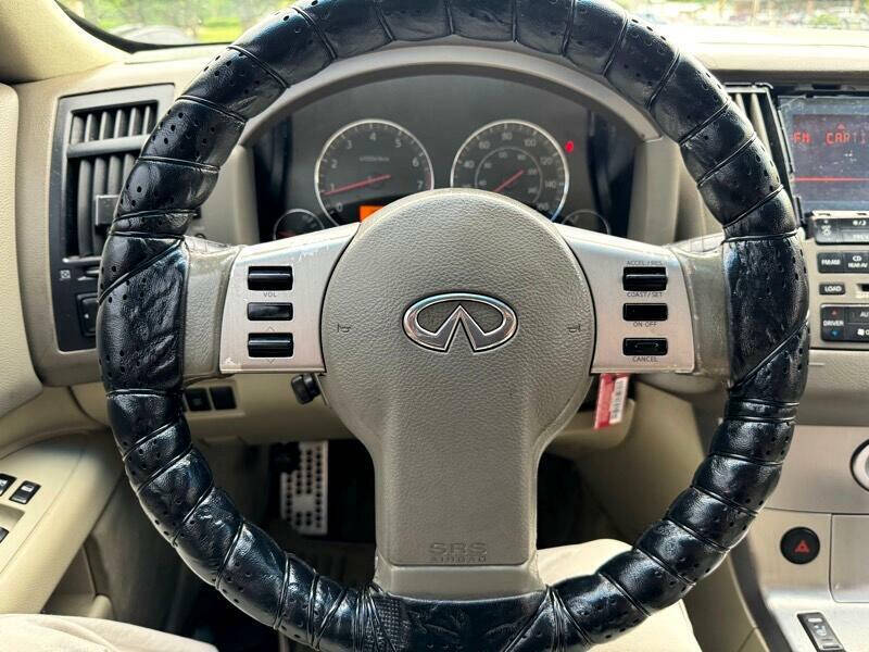 2004 Infiniti FX35