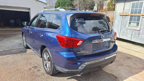 2018 Nissan Pathfinder S