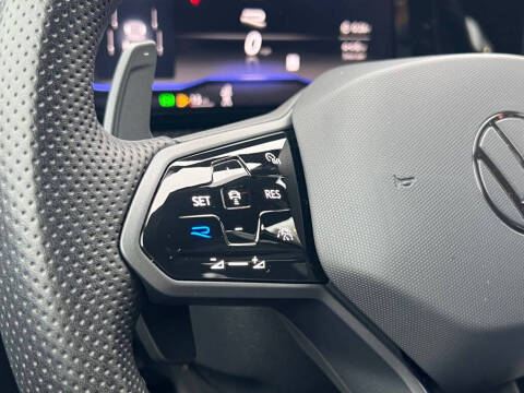 2023 Volkswagen Golf R 20th Anniversary Edition