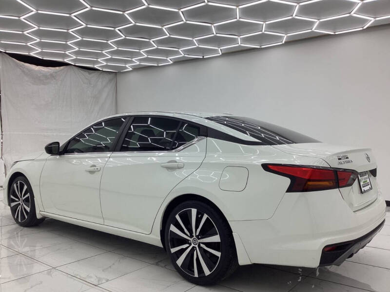 2019 Nissan Altima 2.5 SR