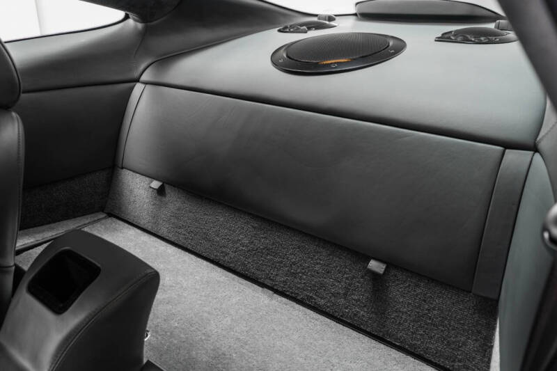 2003 Aston Martin V12 Vanquish