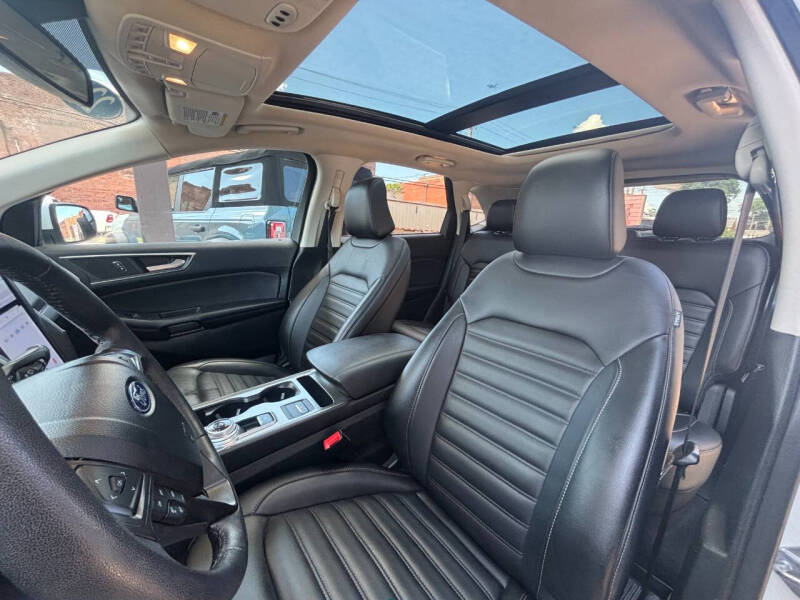 2022 Ford Edge SEL