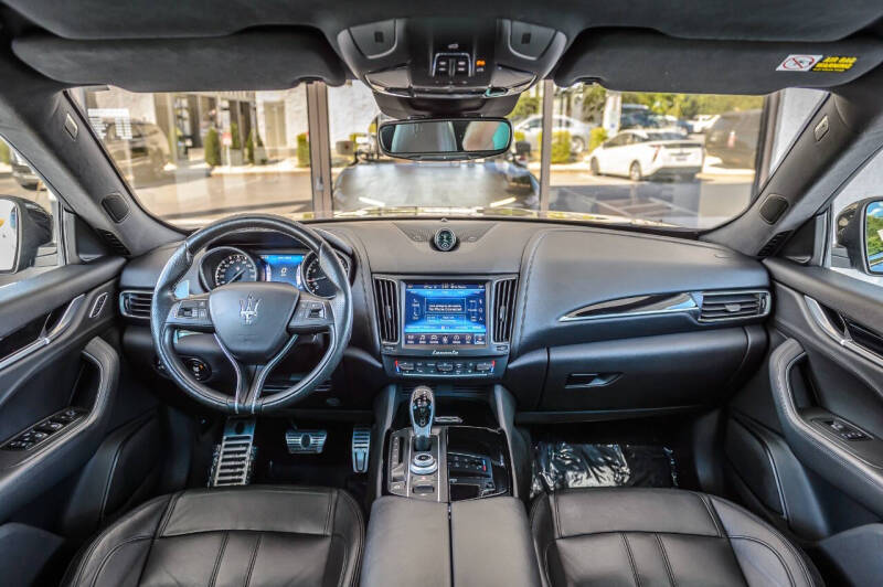 2017 Maserati Levante