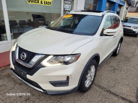 2017 Nissan Rogue for sale at AutoMax LLC in Franklin OH