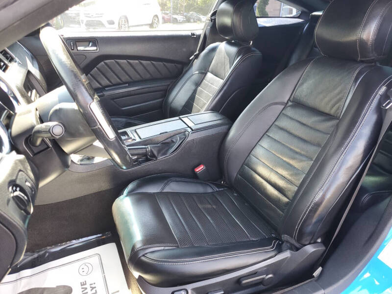 2014 Ford Mustang V6 Premium