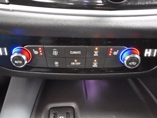 2018 Buick Enclave Essence