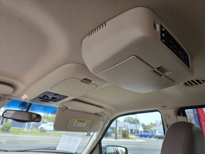 2005 Ford Expedition Eddie Bauer