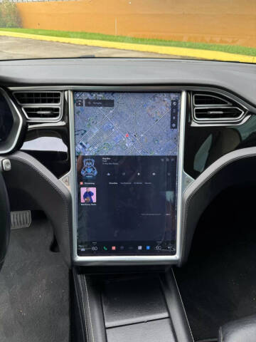2016 Tesla Model S