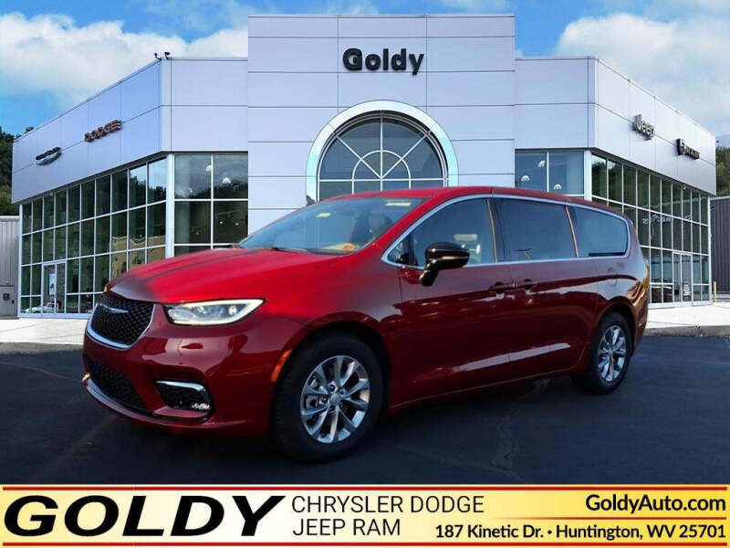 2026 Chrysler Pacifica Limited's photo