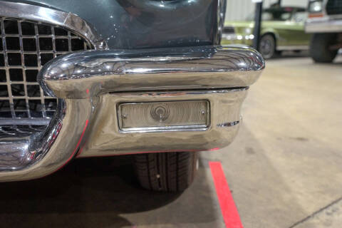 1957 Ford Thunderbird