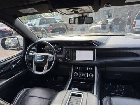 2022 GMC Yukon Denali