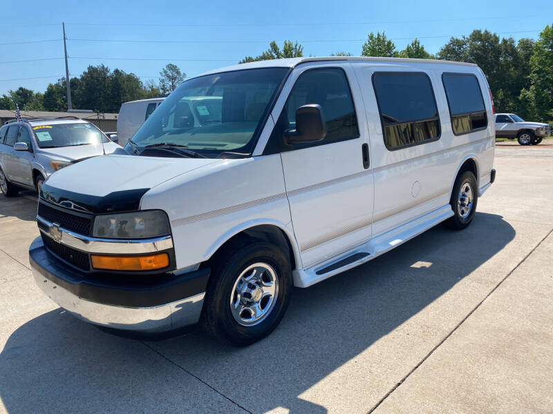 2004 Chevrolet Express Cargo for sale at Preferred Auto Sales in Whitehouse TX