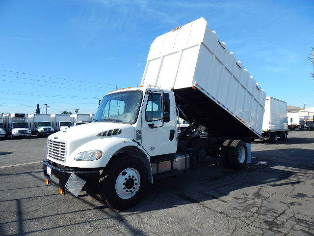2019 Freightliner M2 106