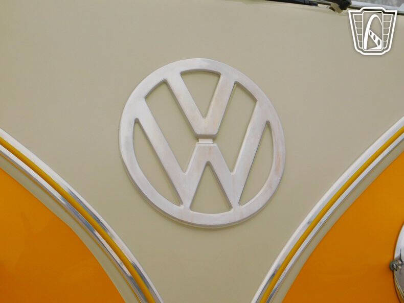 1975 Volkswagen Type 2