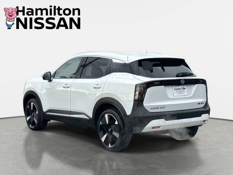 2025 Nissan Kicks SR