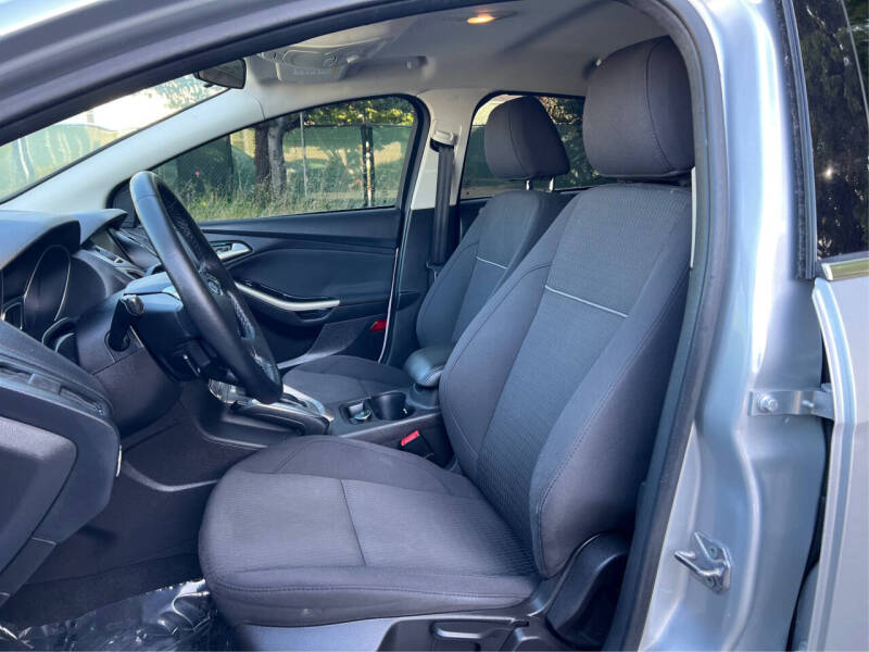 2012 Ford Focus SEL